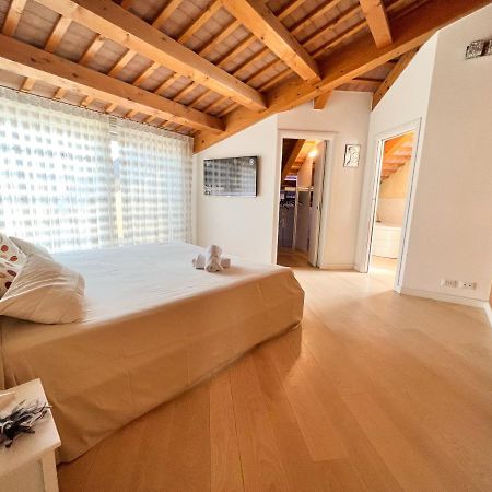 Апартаменти Erman House Mansarda Sulla Riviera Del Brenta Venezia Доло Екстер'єр фото